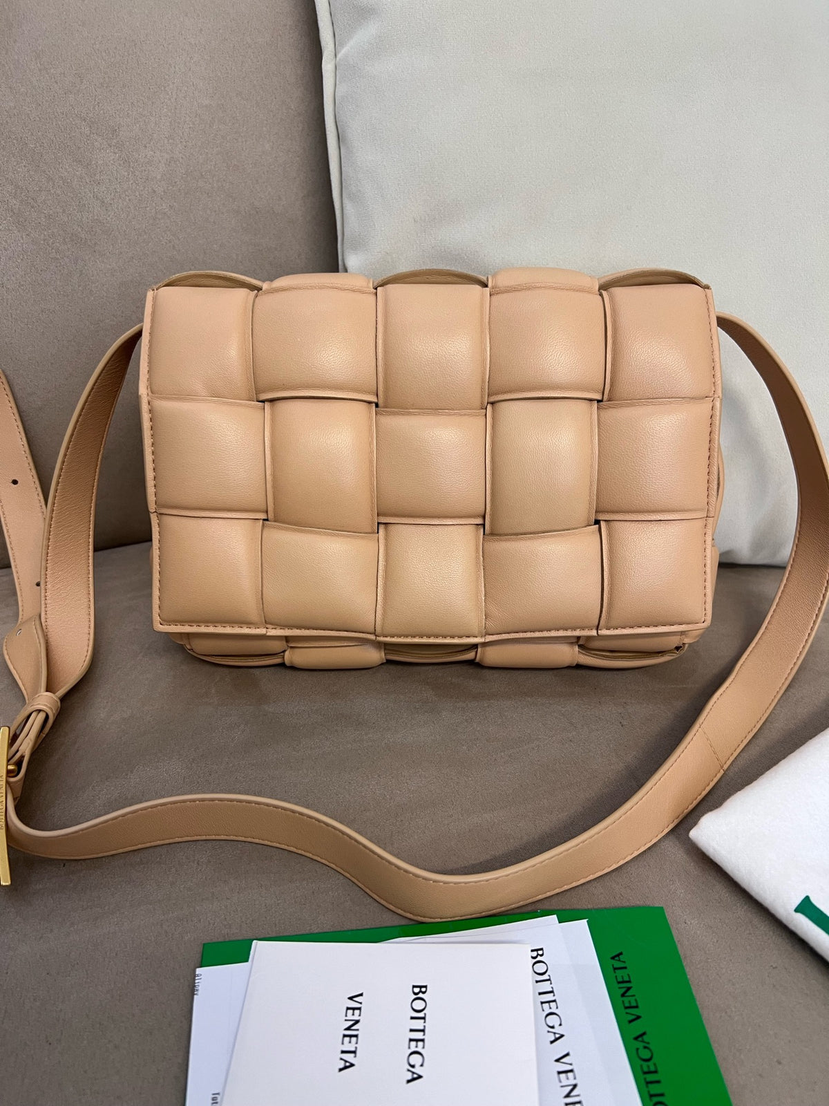 Bottega Veneta - Cassette - Leather - Beige - (Small)