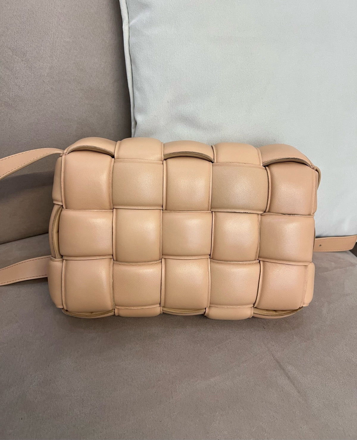 Bottega Veneta - Cassette - Leather - Beige - (Small)