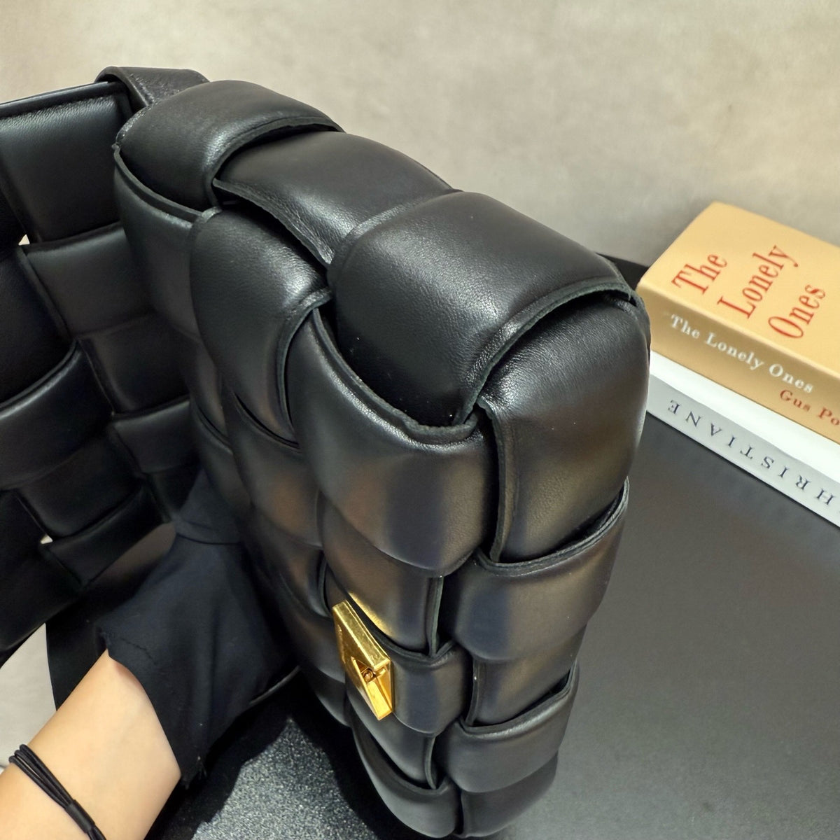 Bottega Veneta - Cassette - Leather - Black