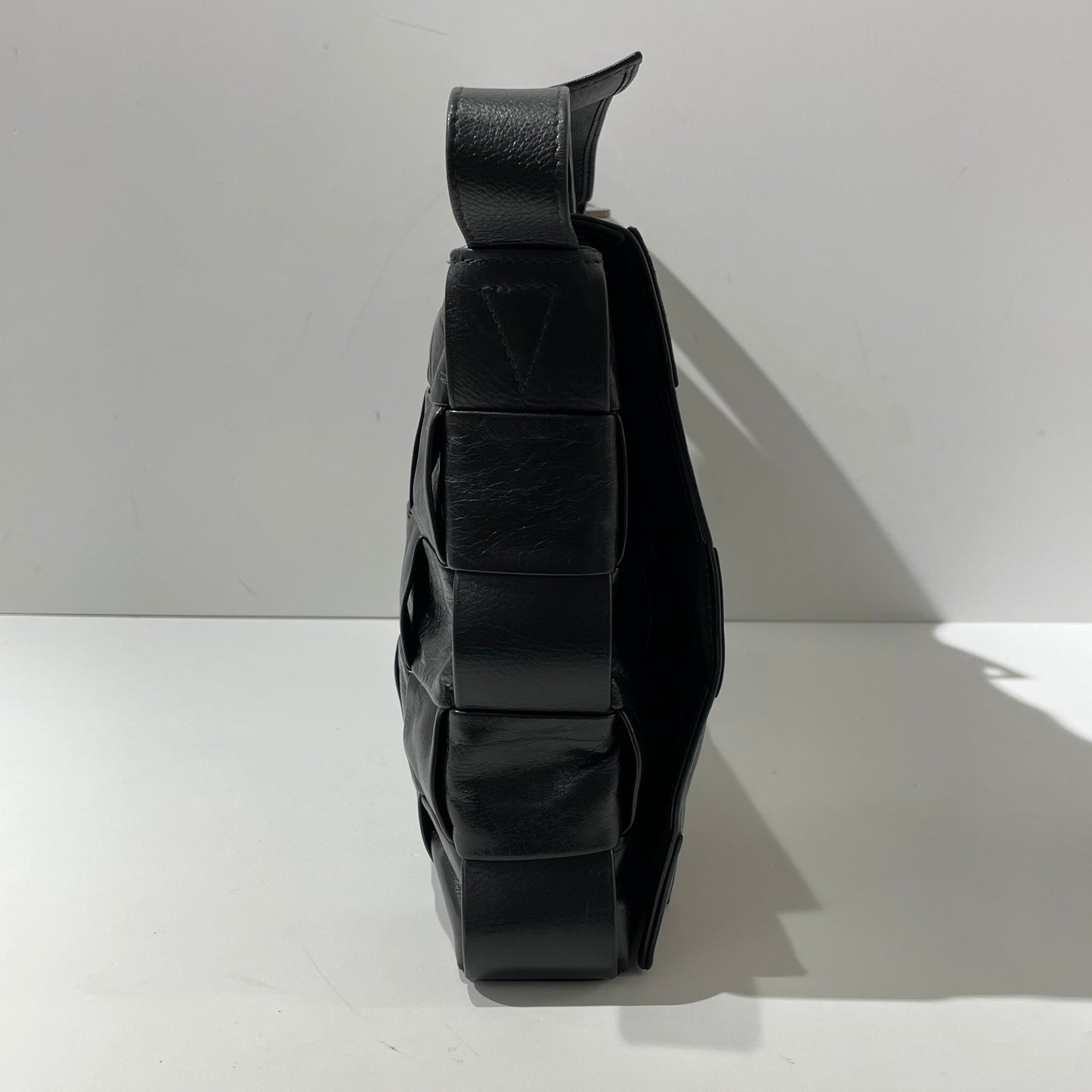 Bottega Veneta - Cassette - Leather - Black - (large)