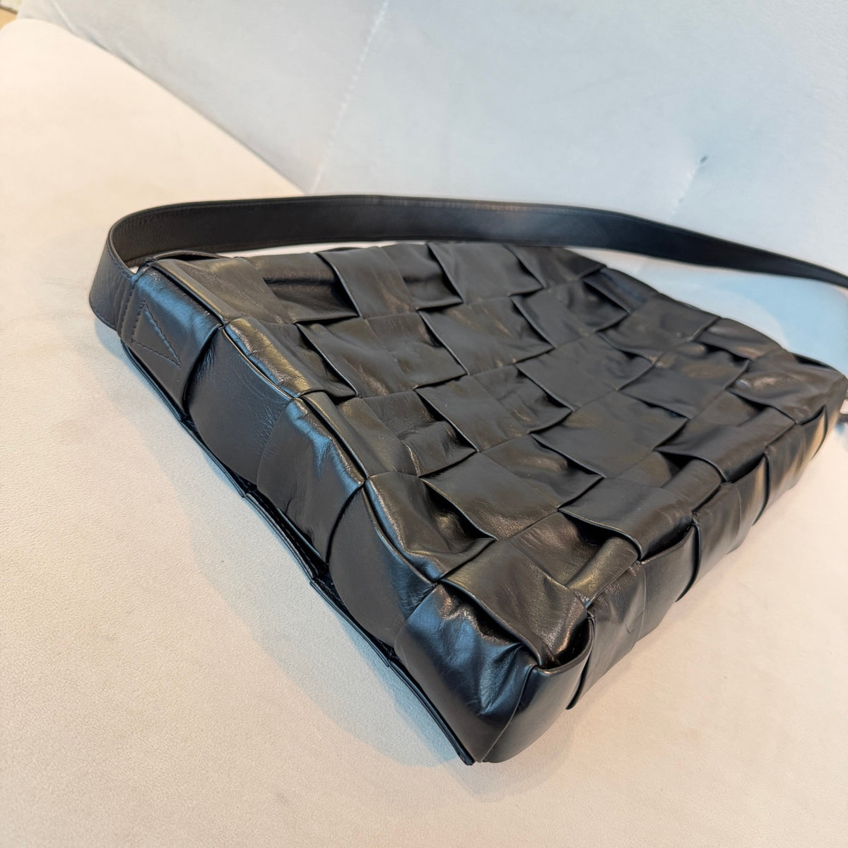 Bottega Veneta - Cassette - Leather - Black - (Large)