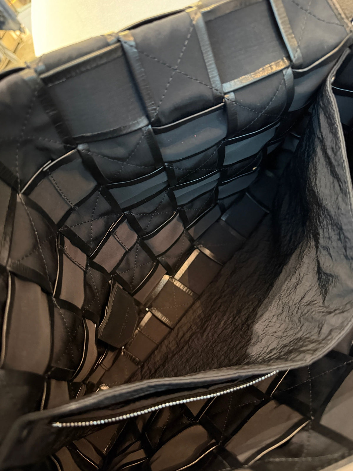 Bottega Veneta - Cassette - Leather - Black - (Large)