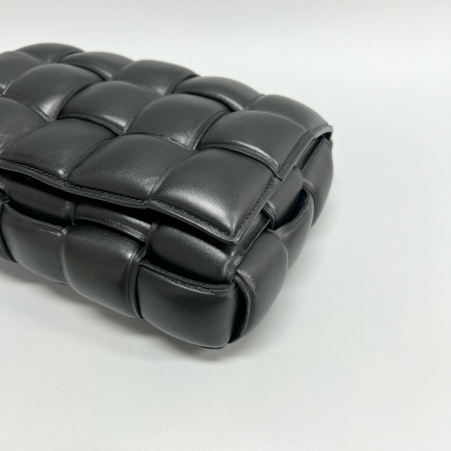Bottega Veneta - Cassette - Leather - Black - (small)