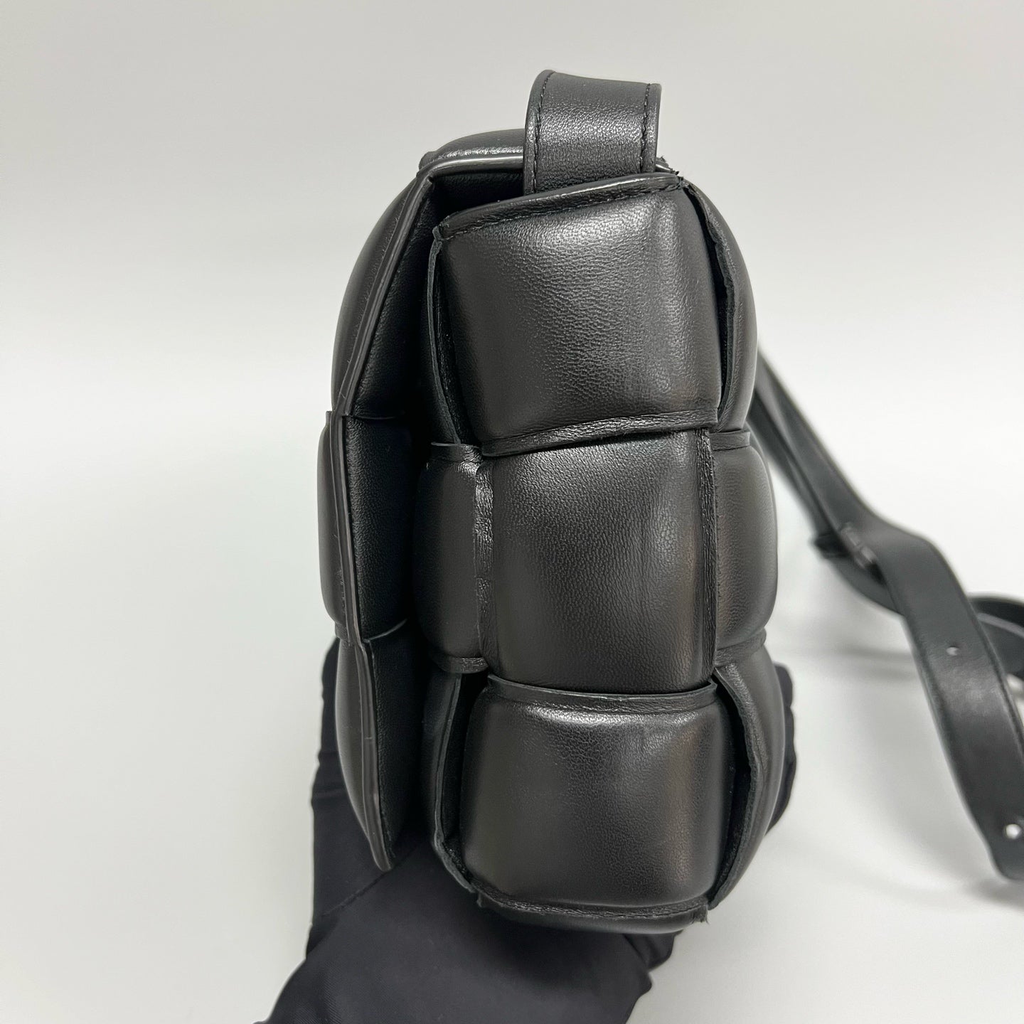 Bottega Veneta - Cassette - Leather - Black - (small)