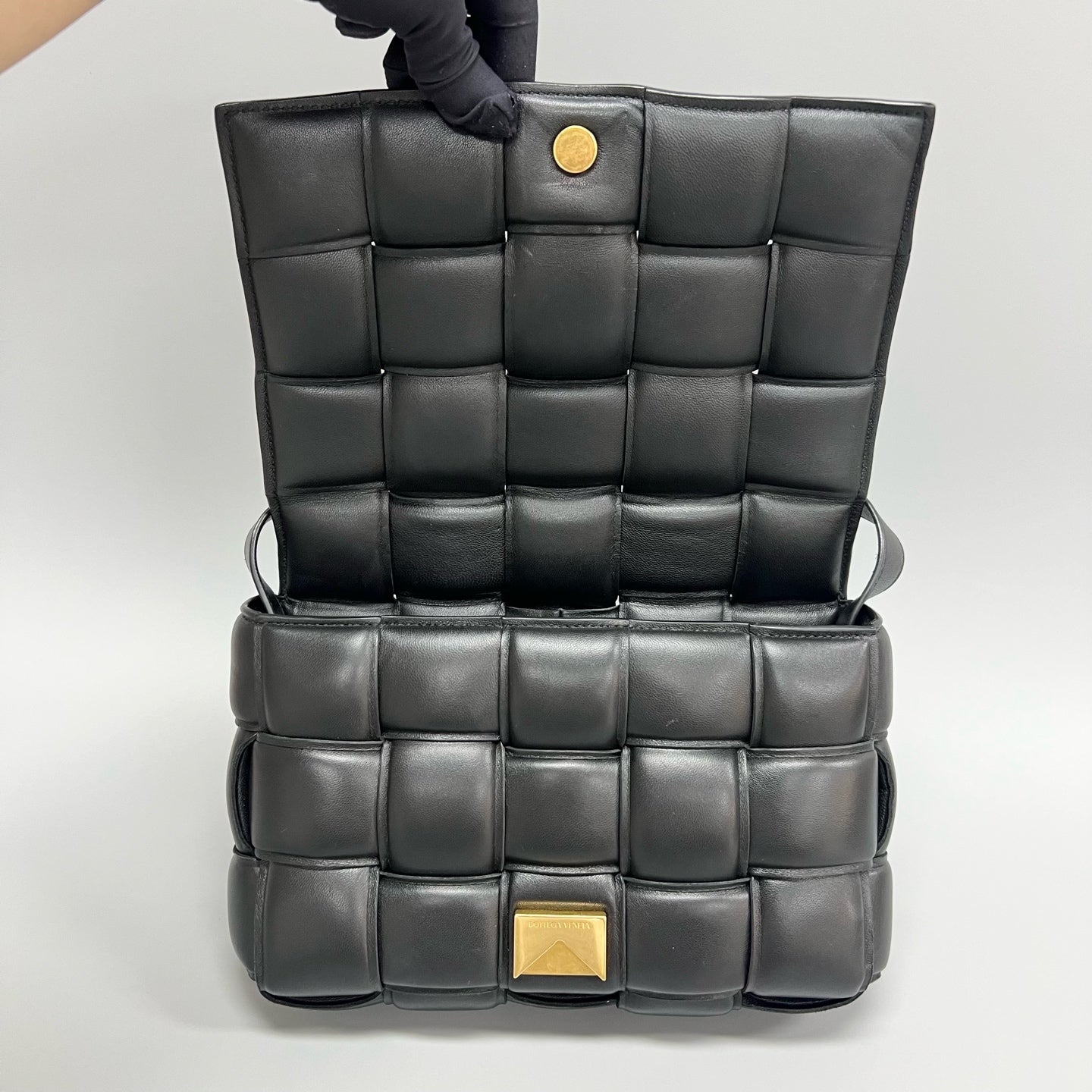 Bottega Veneta - Cassette - Leather - Black - (small)