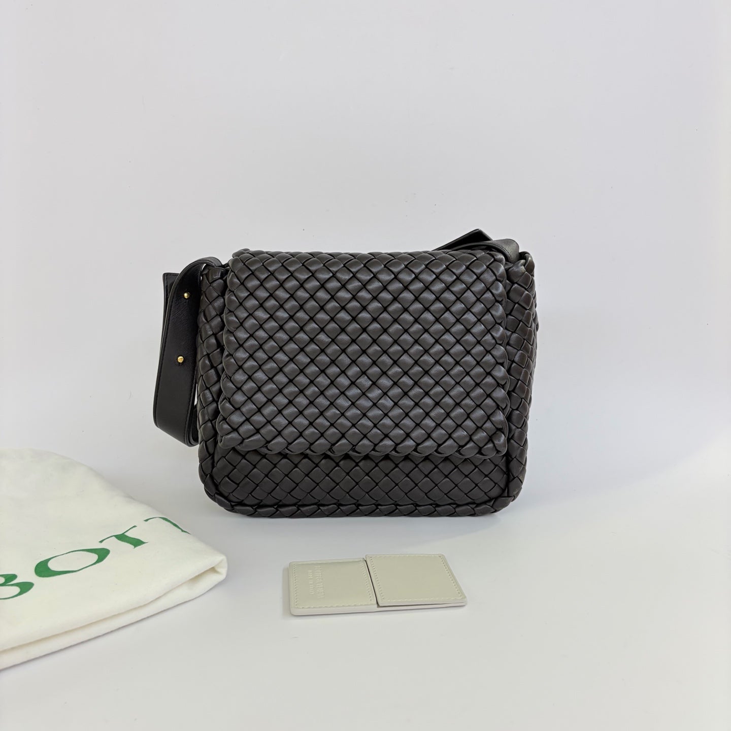Bottega Veneta - Cassette - Leather - Brown - (mini)