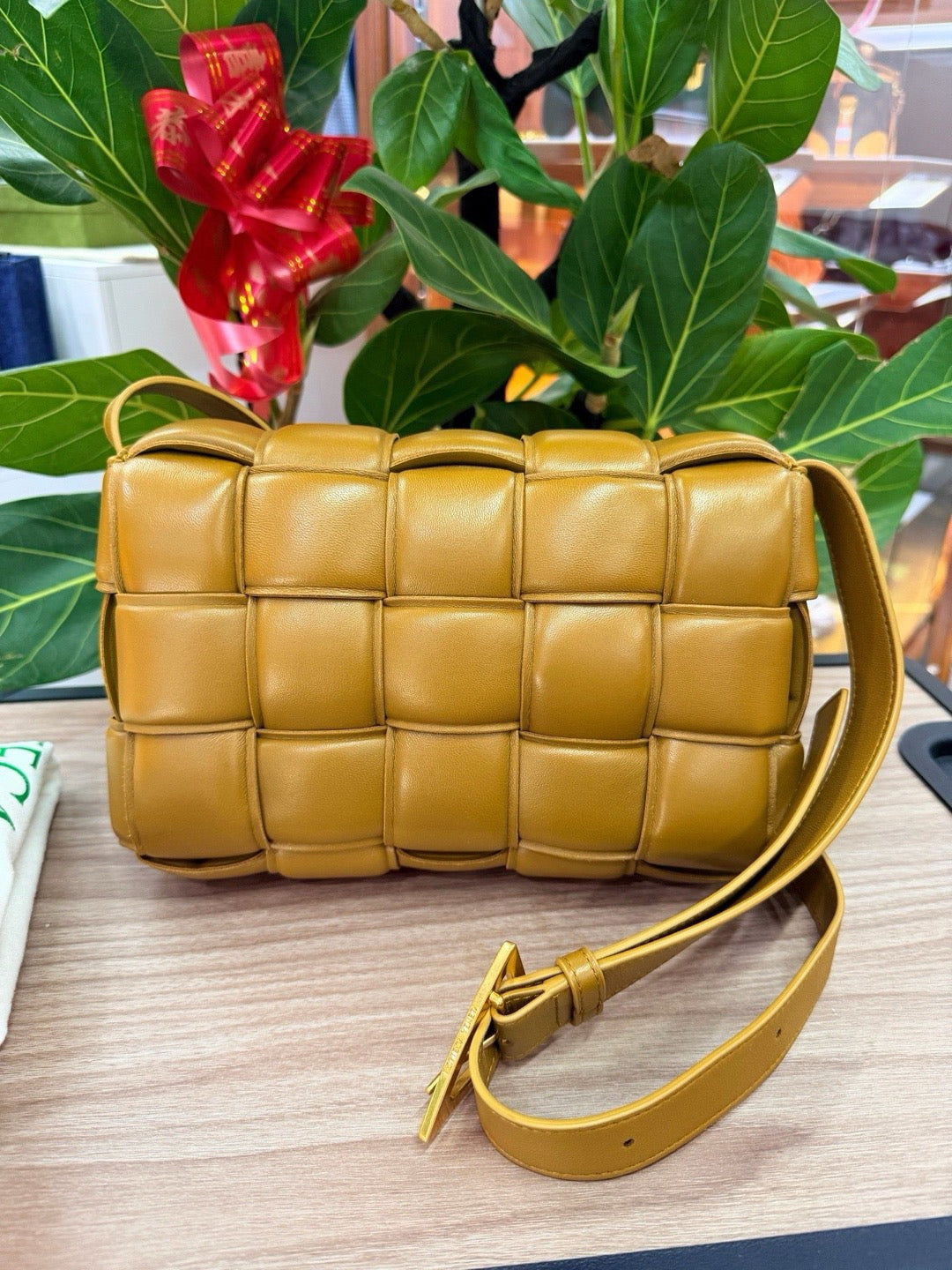 Bottega Veneta - Cassette - Leather - Camel