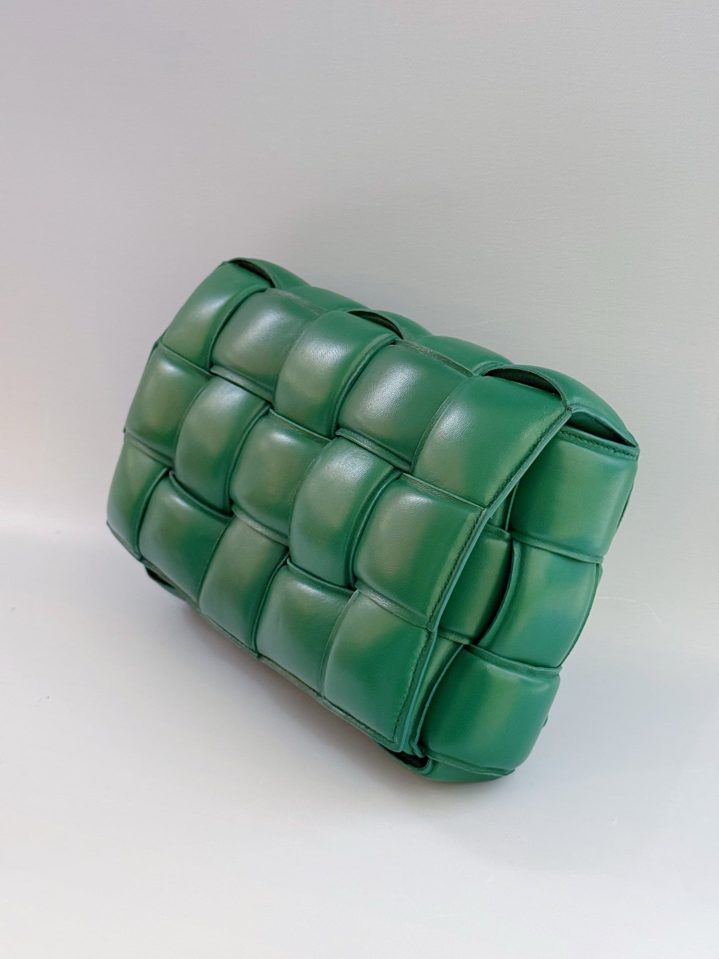Bottega Veneta - Cassette - Leather - Green - (medium)
