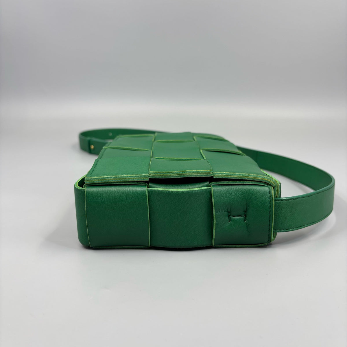 Bottega Veneta - Cassette - Leather - Green - (small)