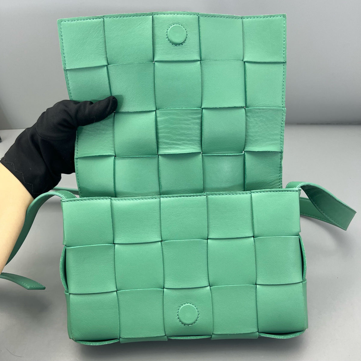 Bottega Veneta - Cassette - Leather - Green - (small)