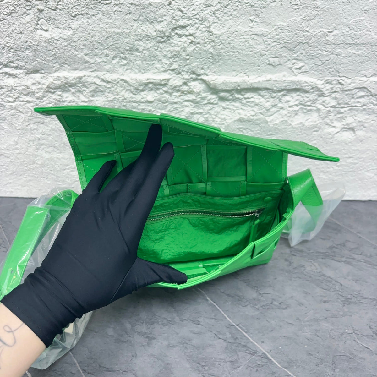 Bottega Veneta - Cassette - Leather - Green - (Small)