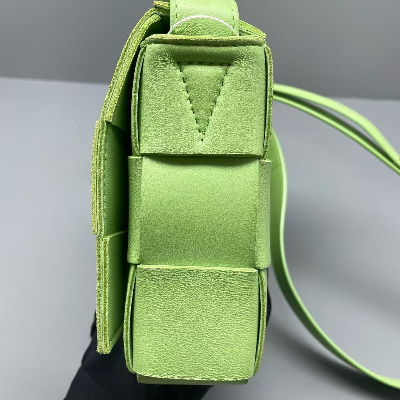 Bottega Veneta - Cassette - Leather - Green - (Small)