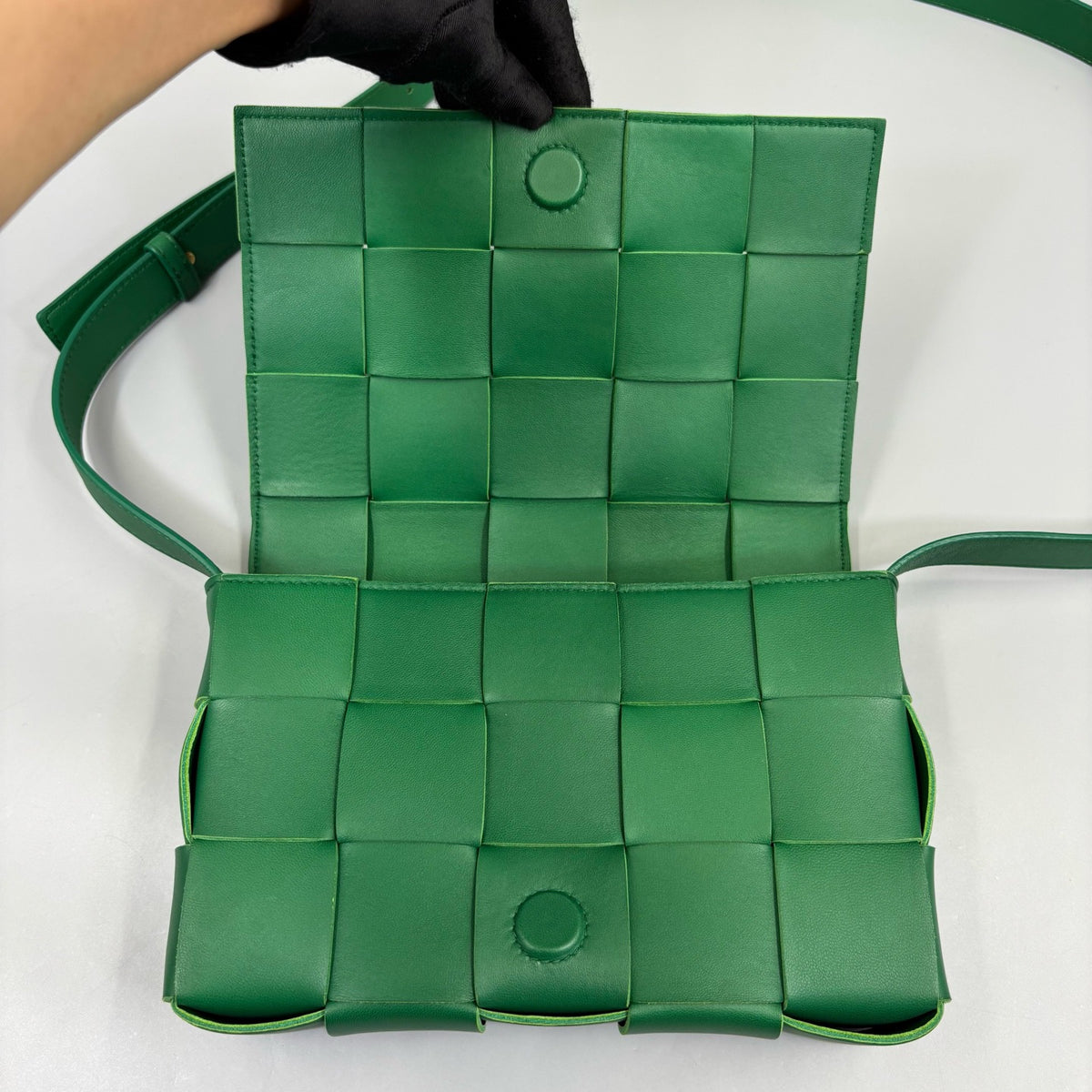 Bottega Veneta - Cassette - Leather - Green - (small)