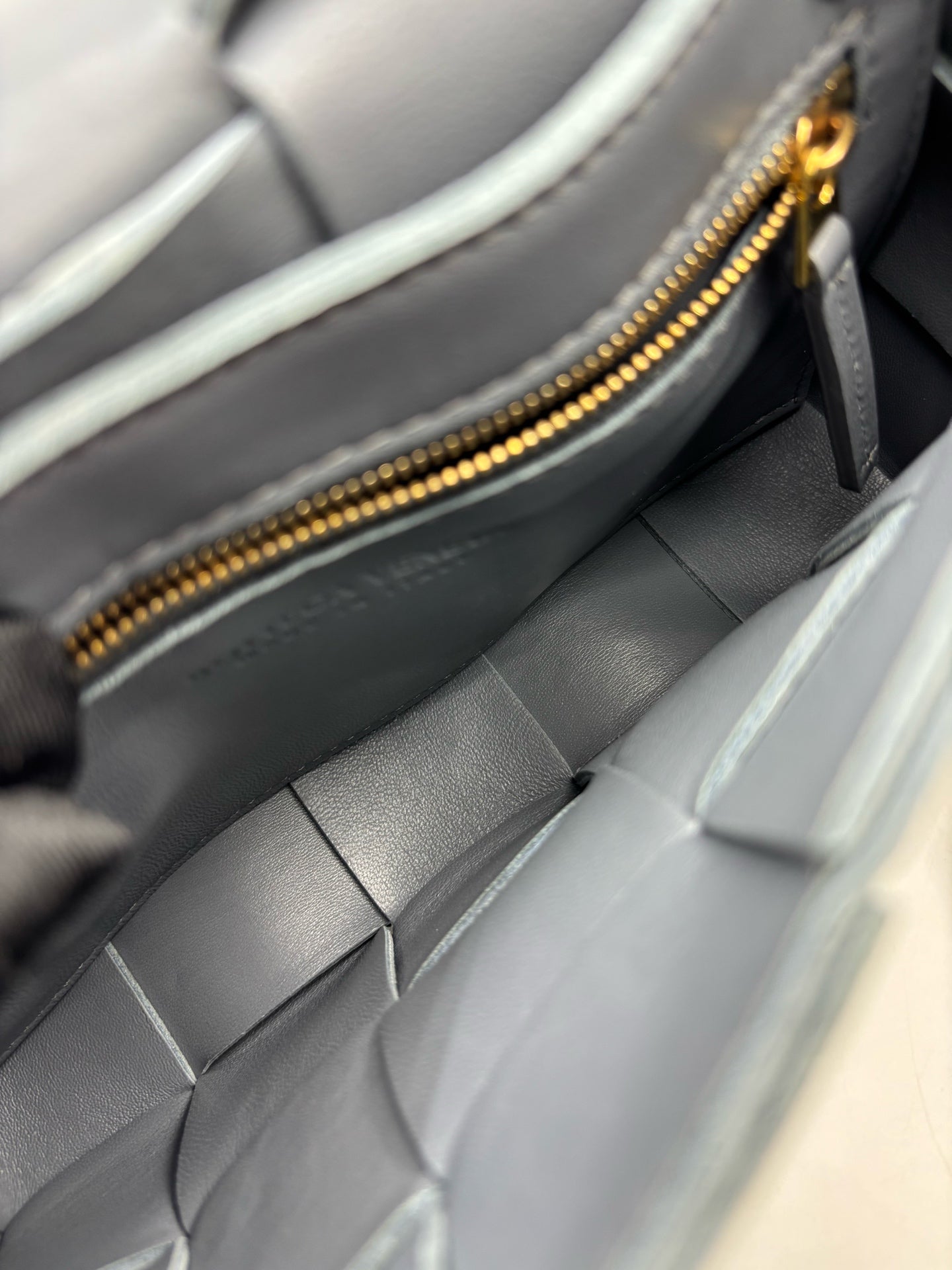 Bottega Veneta - Cassette - Leather - Grey - (mini)
