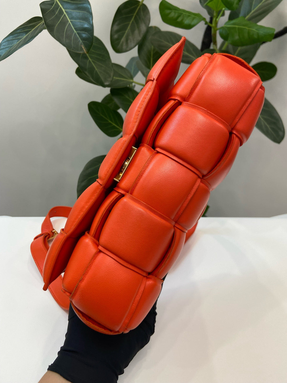 Bottega Veneta - Cassette - Leather - Orange
