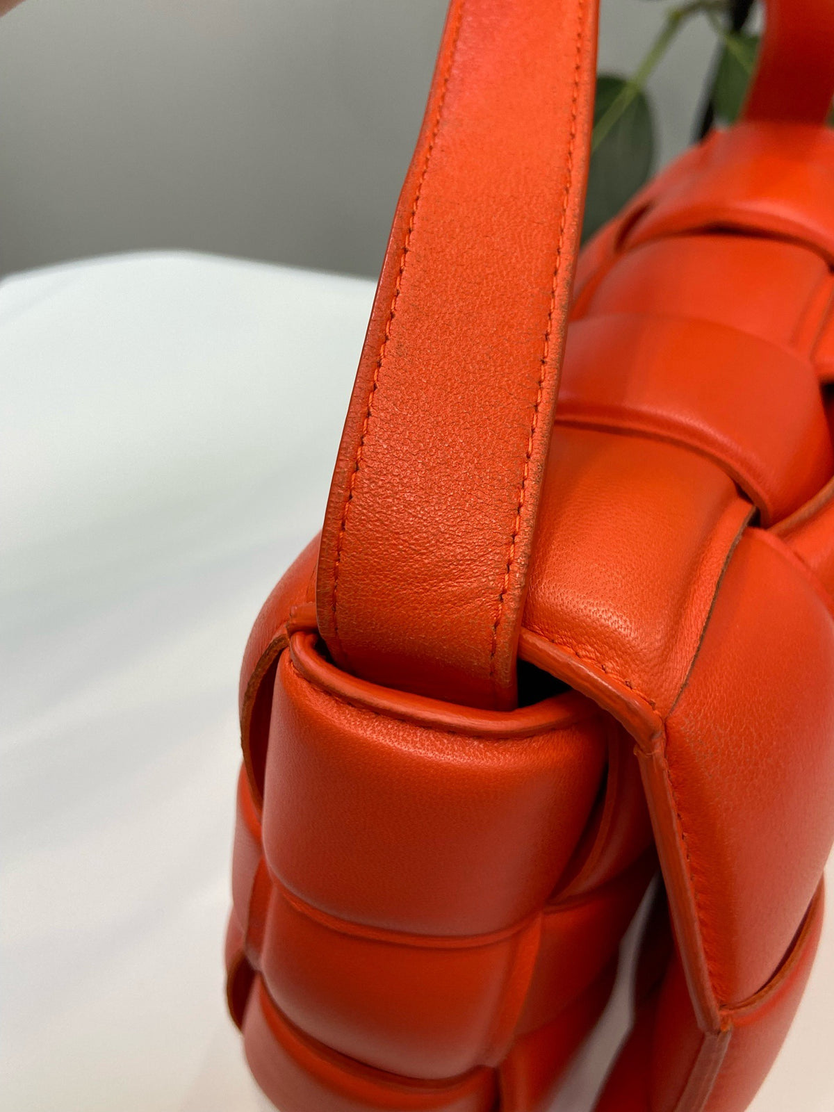 Bottega Veneta - Cassette - Leather - Orange