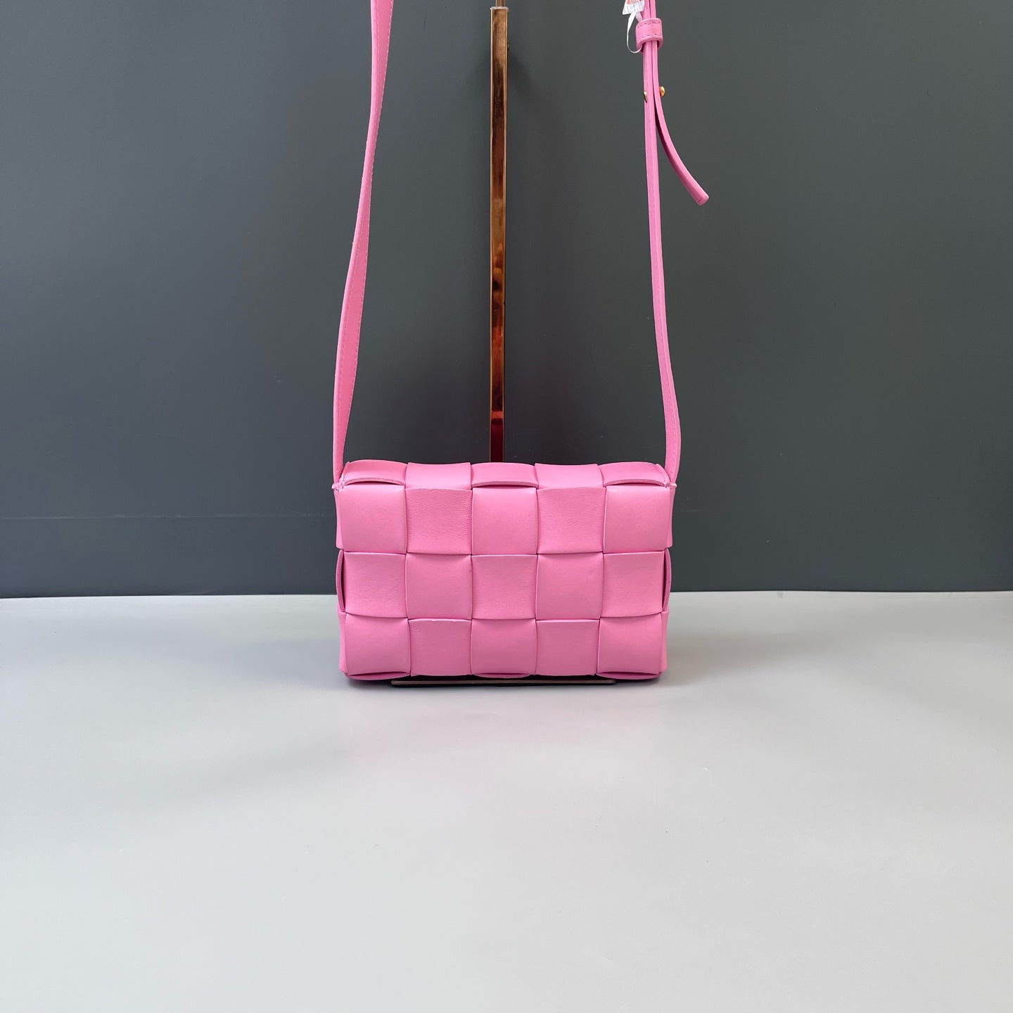 Bottega Veneta - Cassette - Leather - Pink - (small)