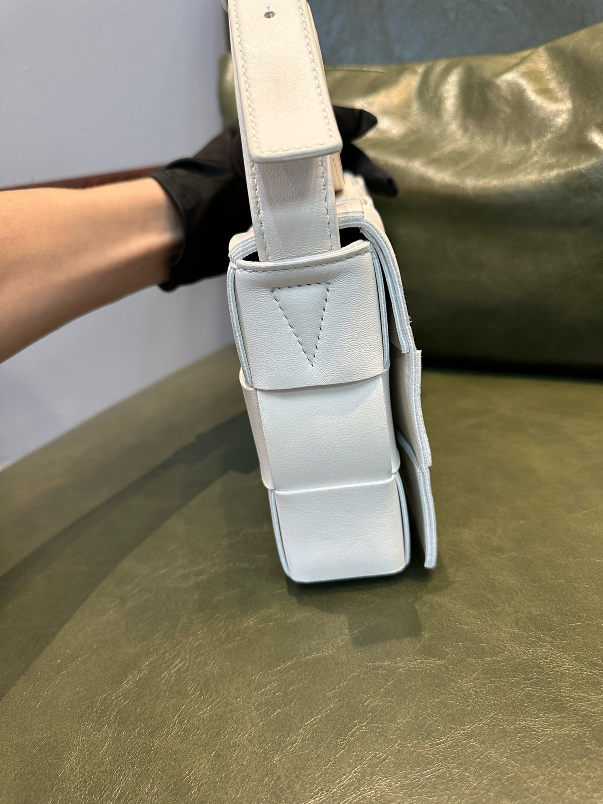 Bottega Veneta - Cassette - Leather - White