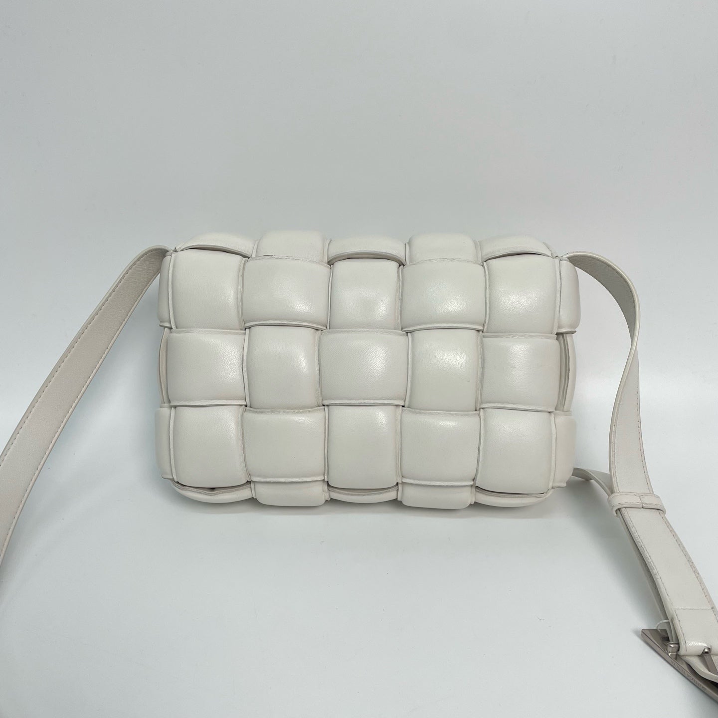 Bottega Veneta - Cassette - Leather - White - (medium)