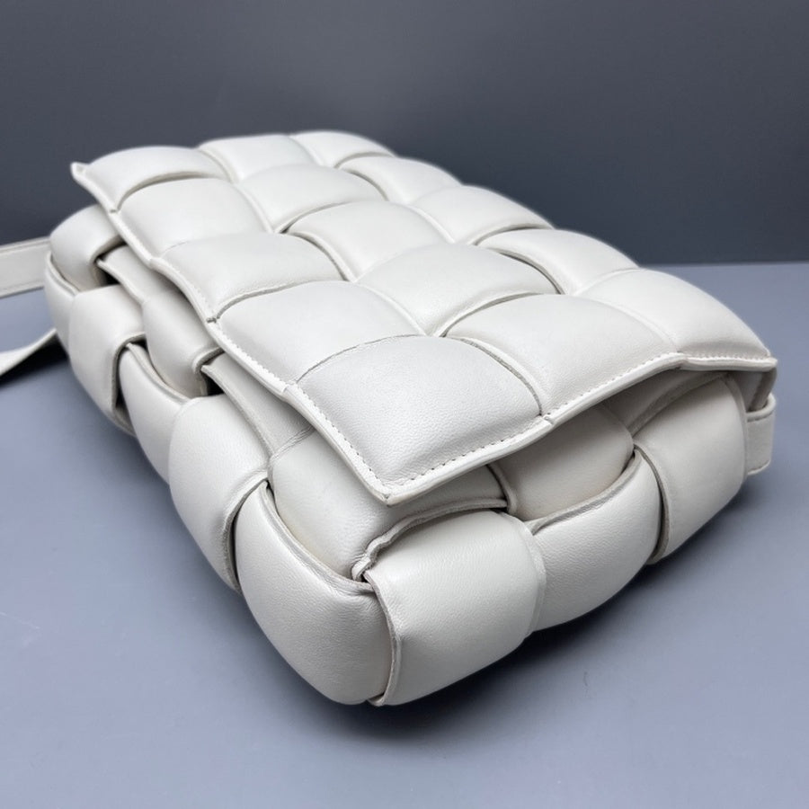 Bottega Veneta - Cassette - Leather - White - (medium)
