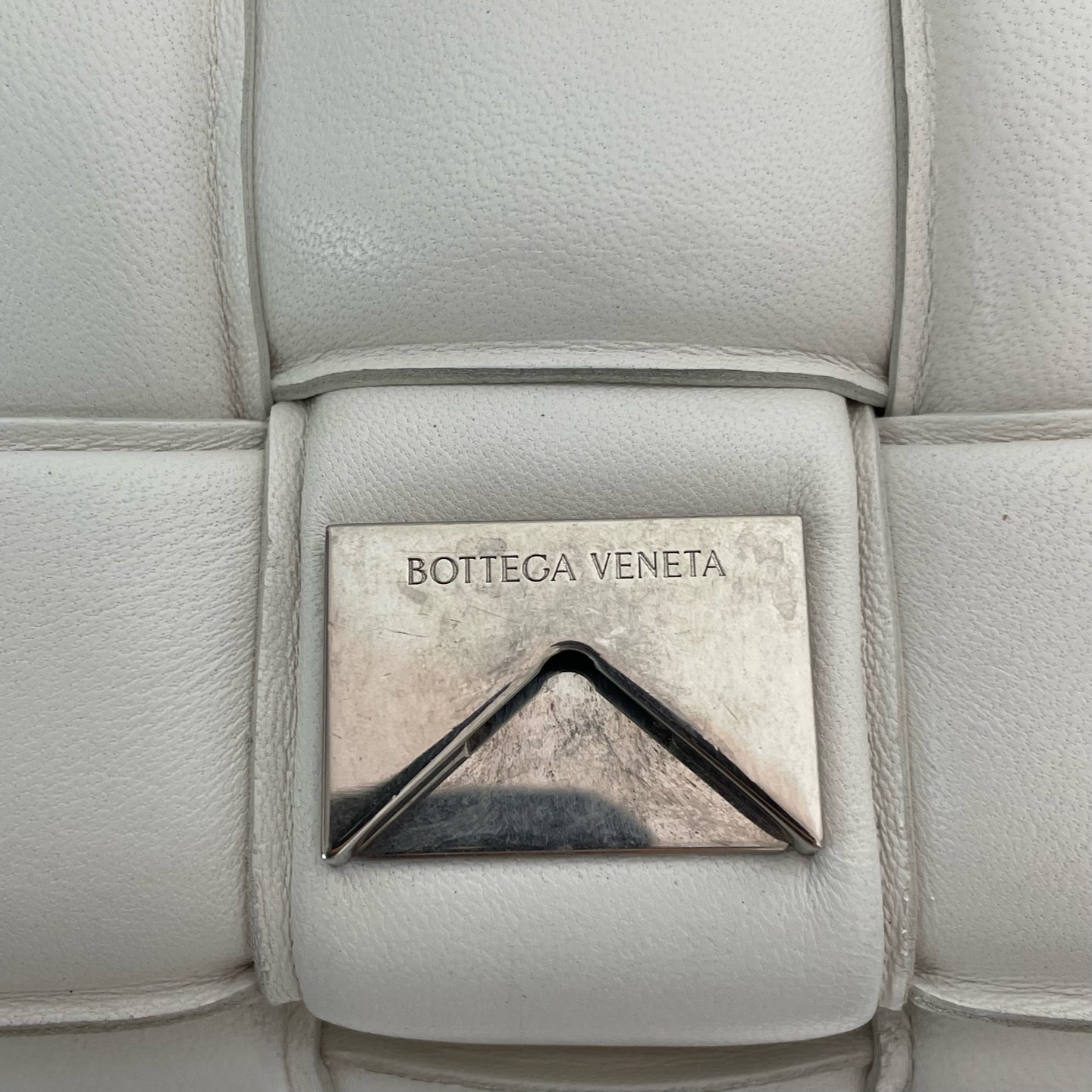 Bottega Veneta - Cassette - Leather - White - (medium)