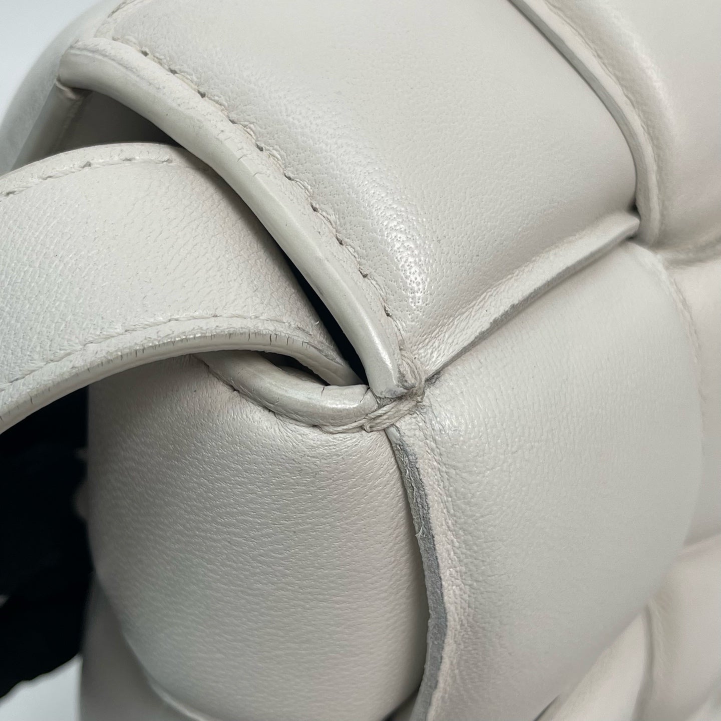 Bottega Veneta - Cassette - Leather - White - (medium)