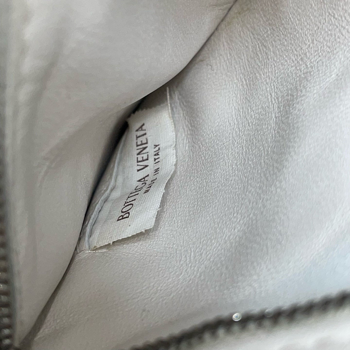 Bottega Veneta - Cassette - Leather - White - (medium)