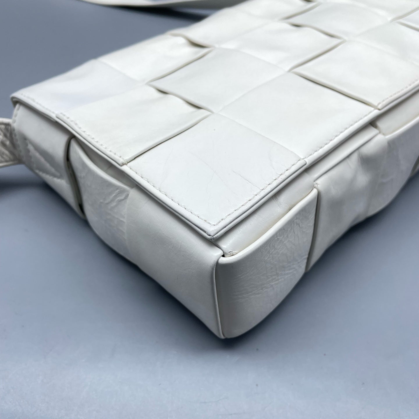 Bottega Veneta - Cassette - Leather - White - (mini)