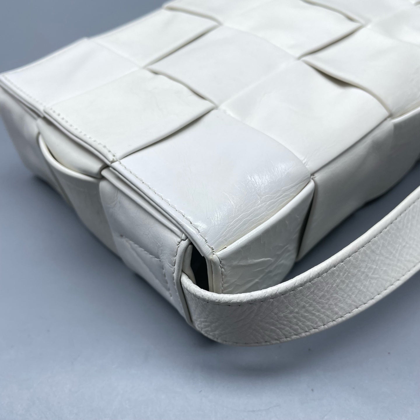Bottega Veneta - Cassette - Leather - White - (mini)