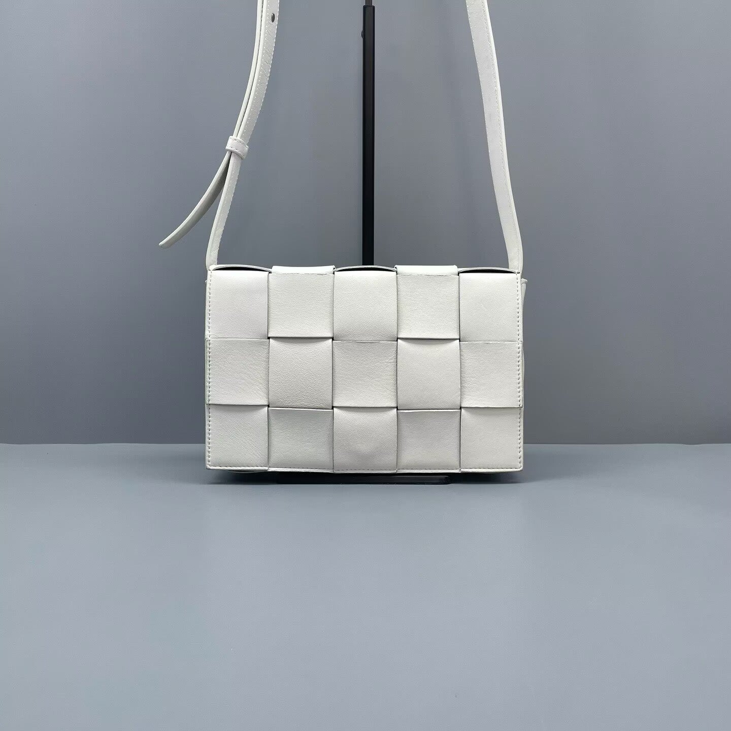 Bottega Veneta - Cassette - Leather - White - (small)