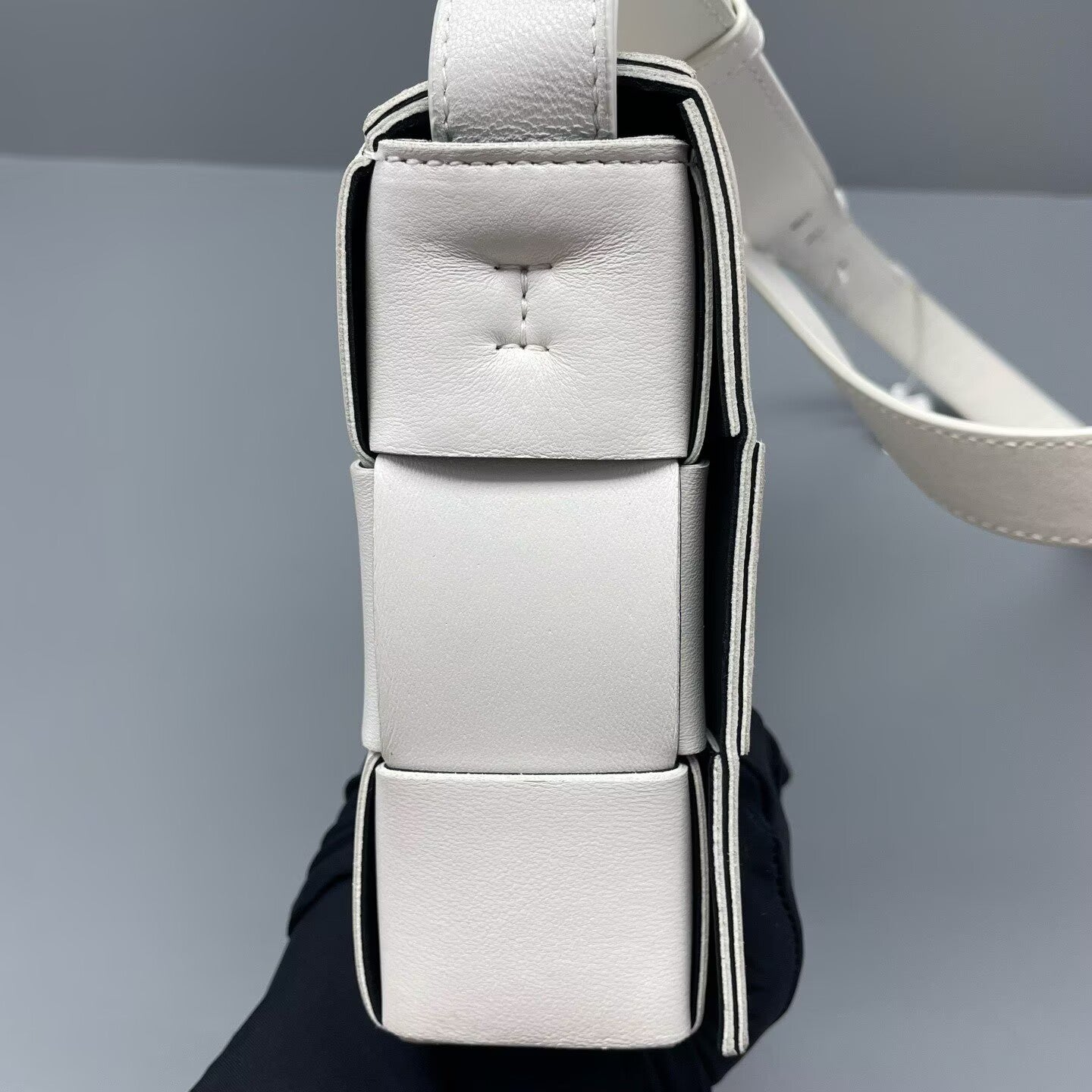 Bottega Veneta - Cassette - Leather - White - (small)