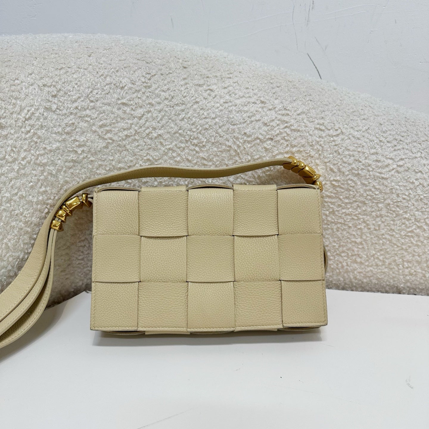 Bottega Veneta - Cassette - Leather - Yellow - (medium)