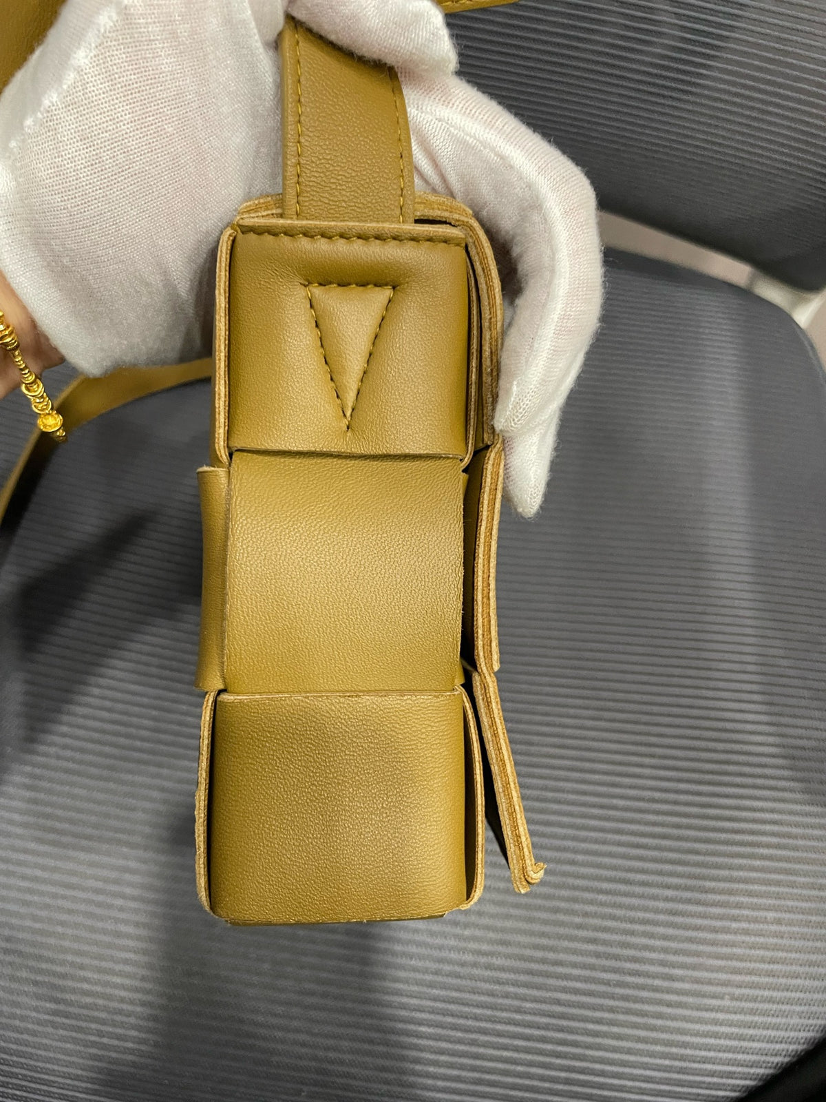 Bottega Veneta - Cassette - Leather - Yellow - (small)