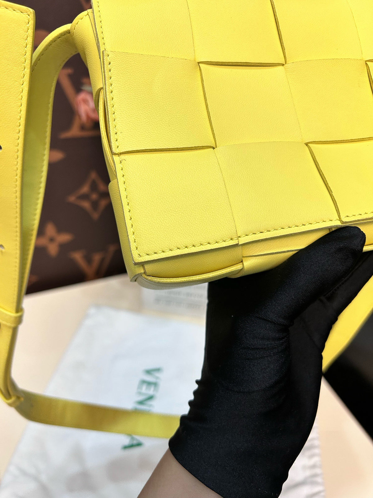 Bottega Veneta - Cassette - Leather - Yellow - (Small)