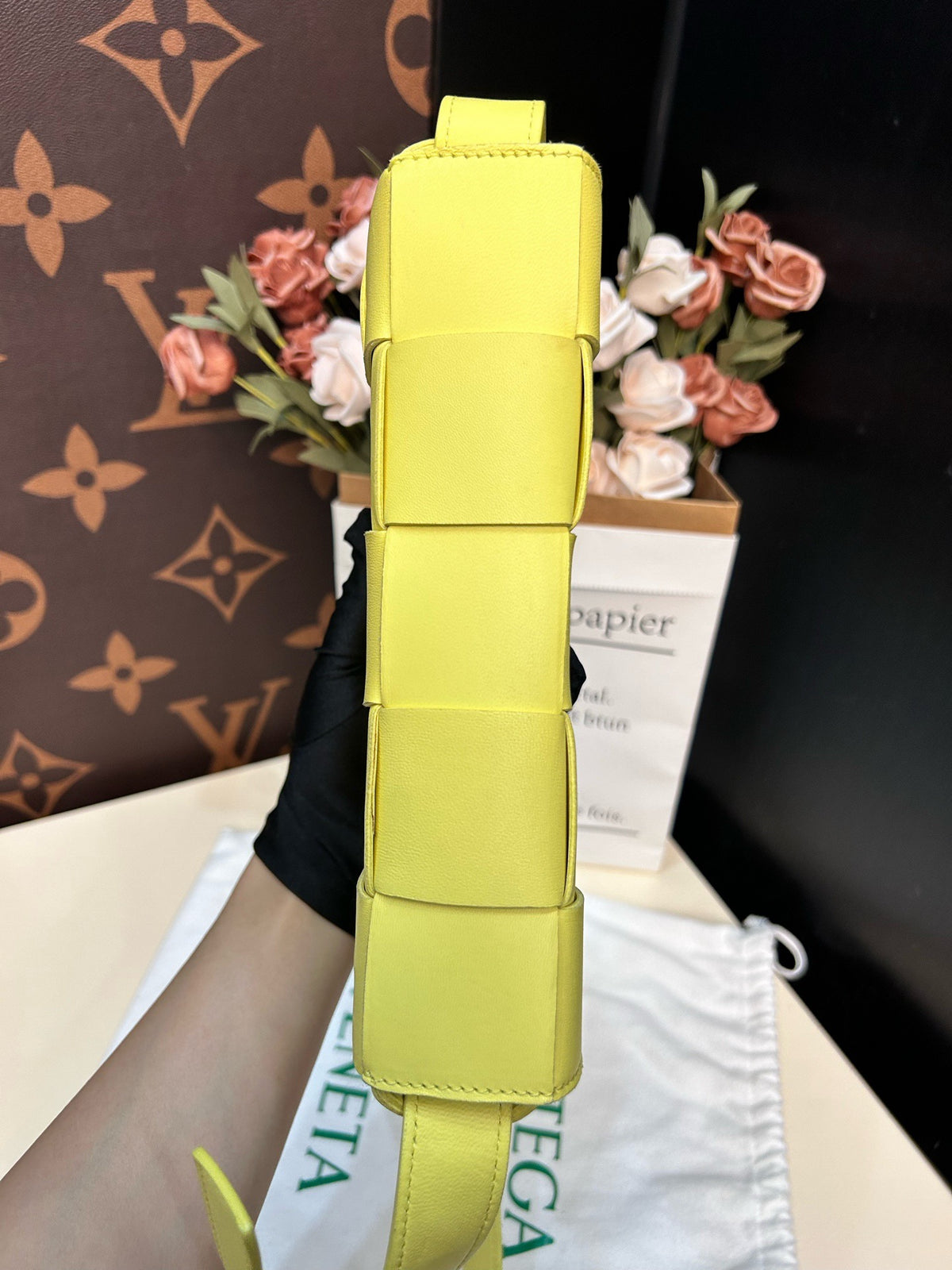 Bottega Veneta - Cassette - Leather - Yellow - (Small)