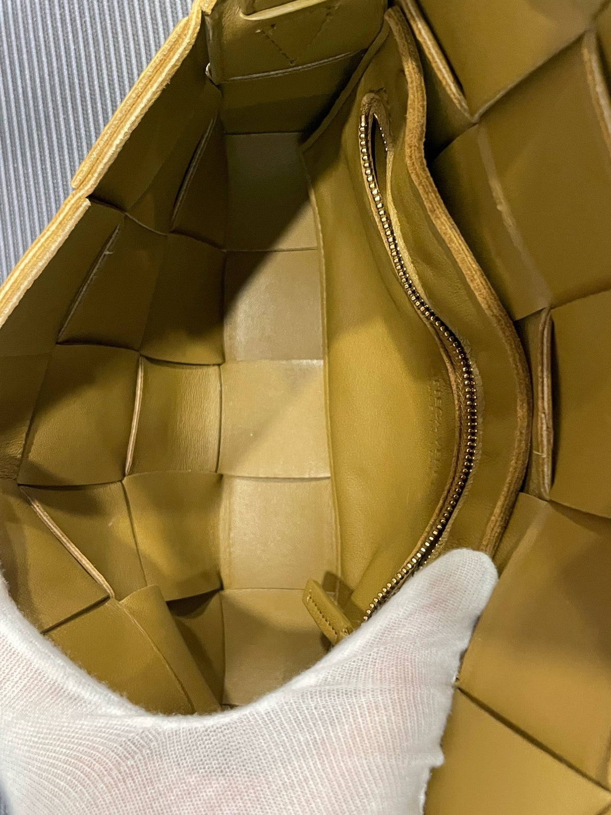 Bottega Veneta - Cassette - Leather - Yellow - (small)