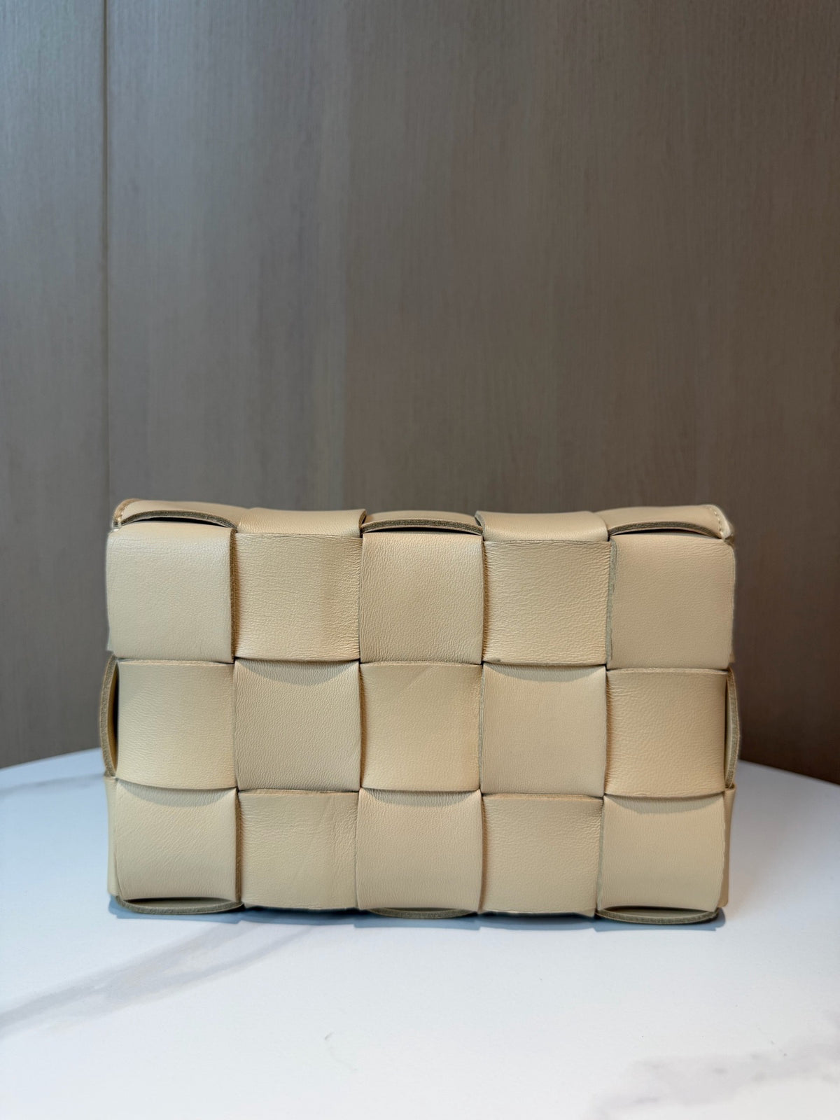 Bottega Veneta - Cassette Mini - Leather - Beige - (mini)