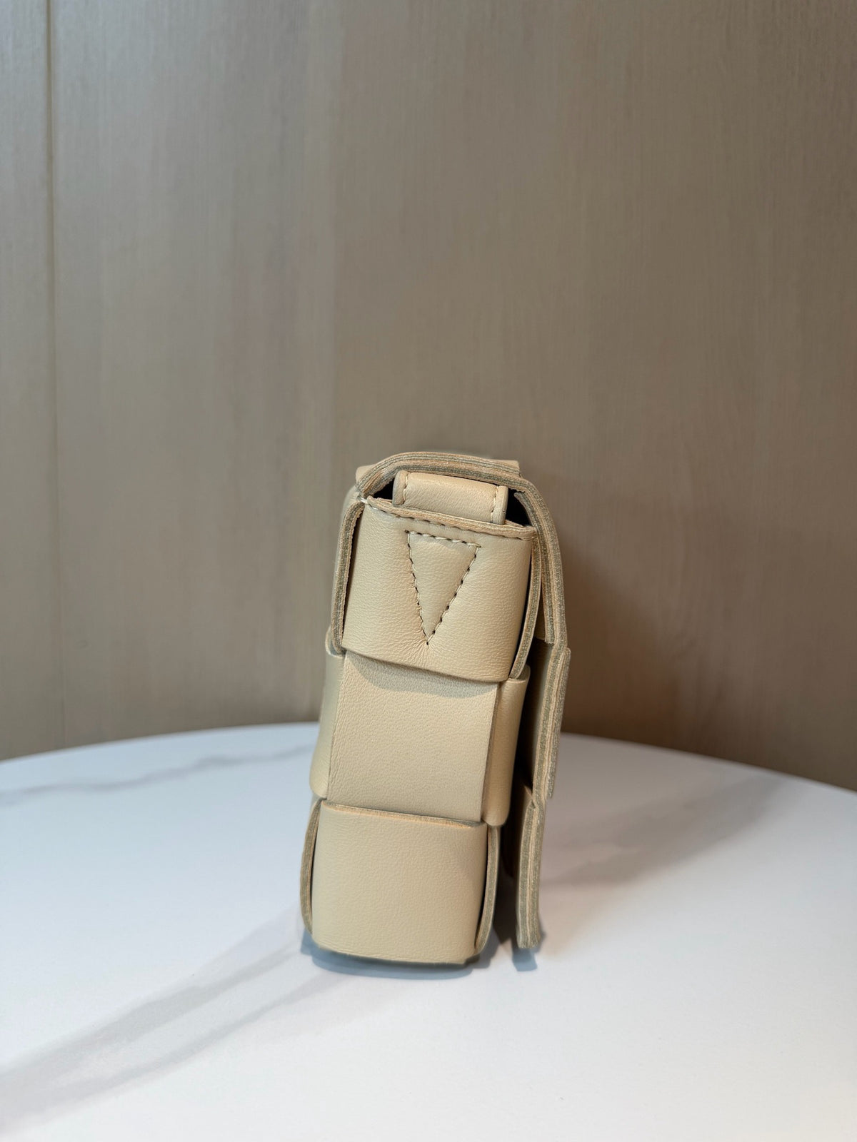 Bottega Veneta - Cassette Mini - Leather - Beige - (mini)