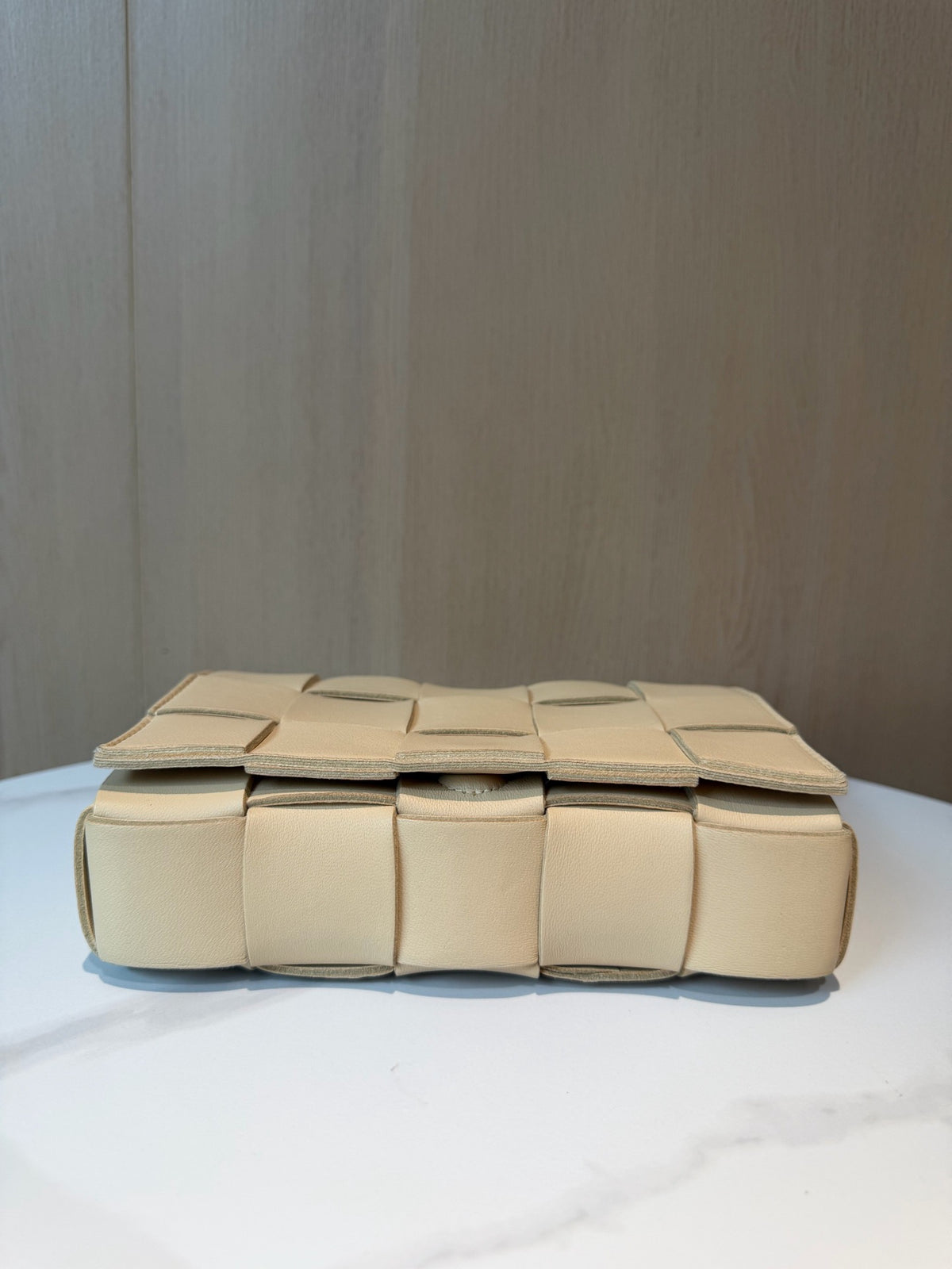Bottega Veneta - Cassette Mini - Leather - Beige - (mini)