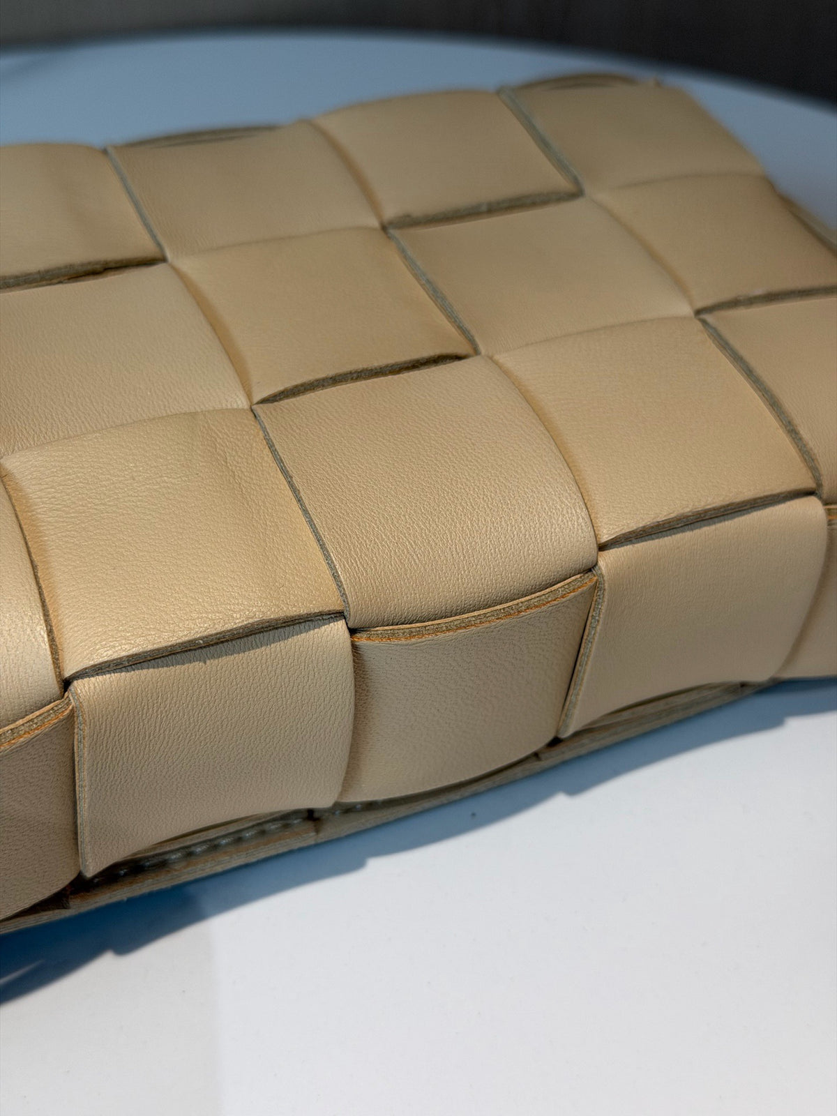 Bottega Veneta - Cassette Mini - Leather - Beige - (mini)