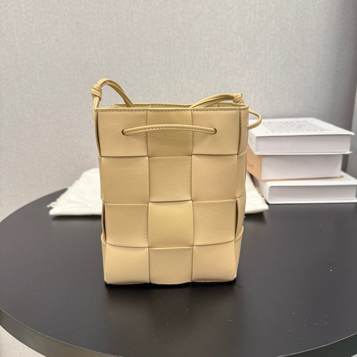 Bottega Veneta - Cassette Small - Leather - Beige - (small)