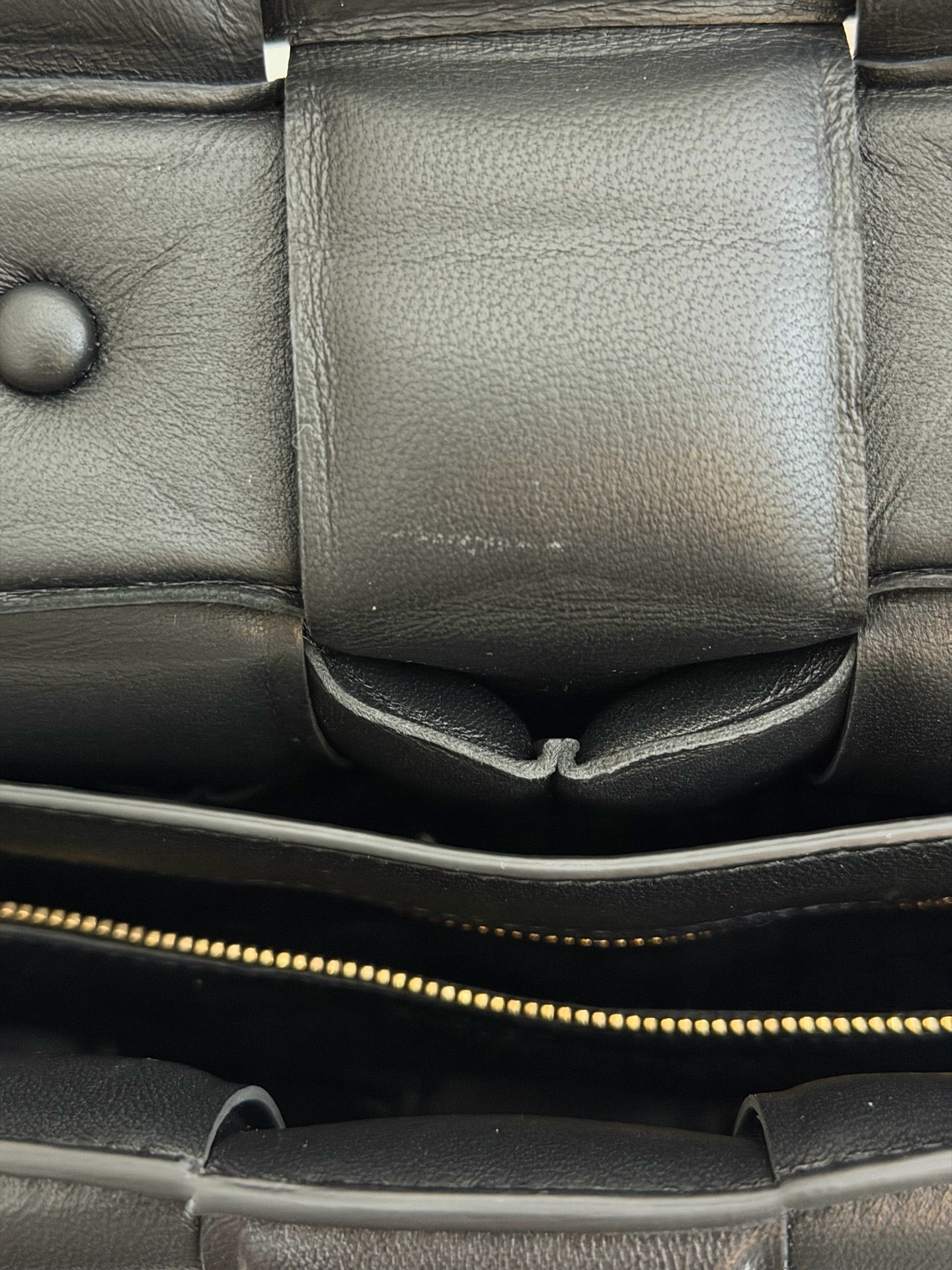 Bottega Veneta - Chain Cassette - Lambskin leather - Black - (medium)