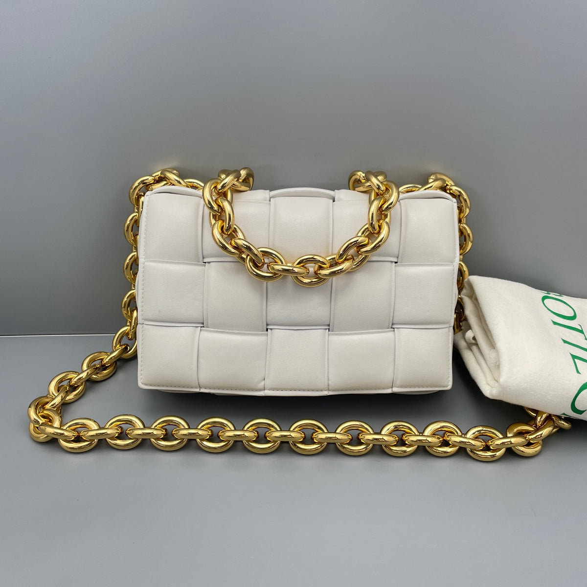 Bottega Veneta - Chain Cassette - Leather - White