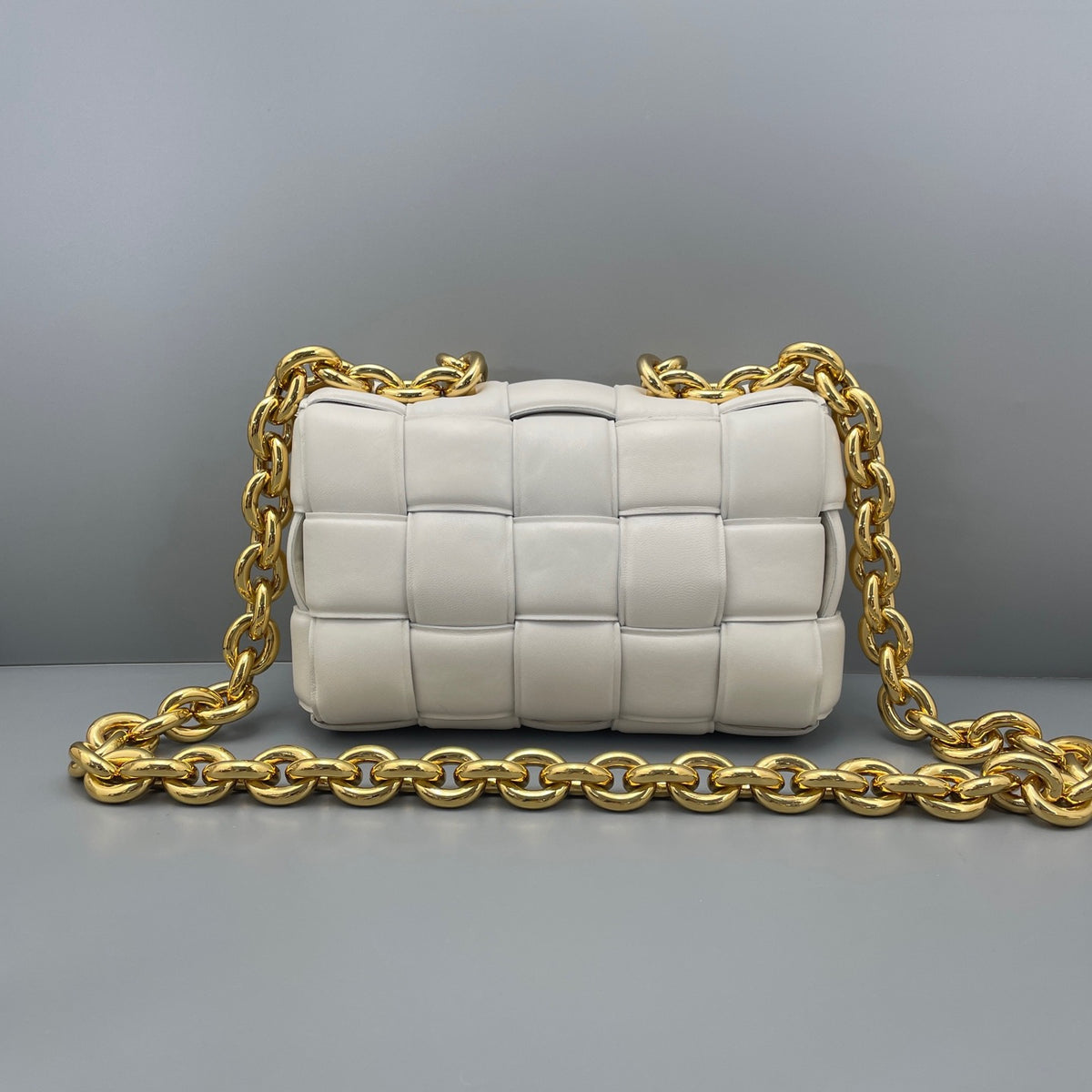 Bottega Veneta - Chain Cassette - Leather - White