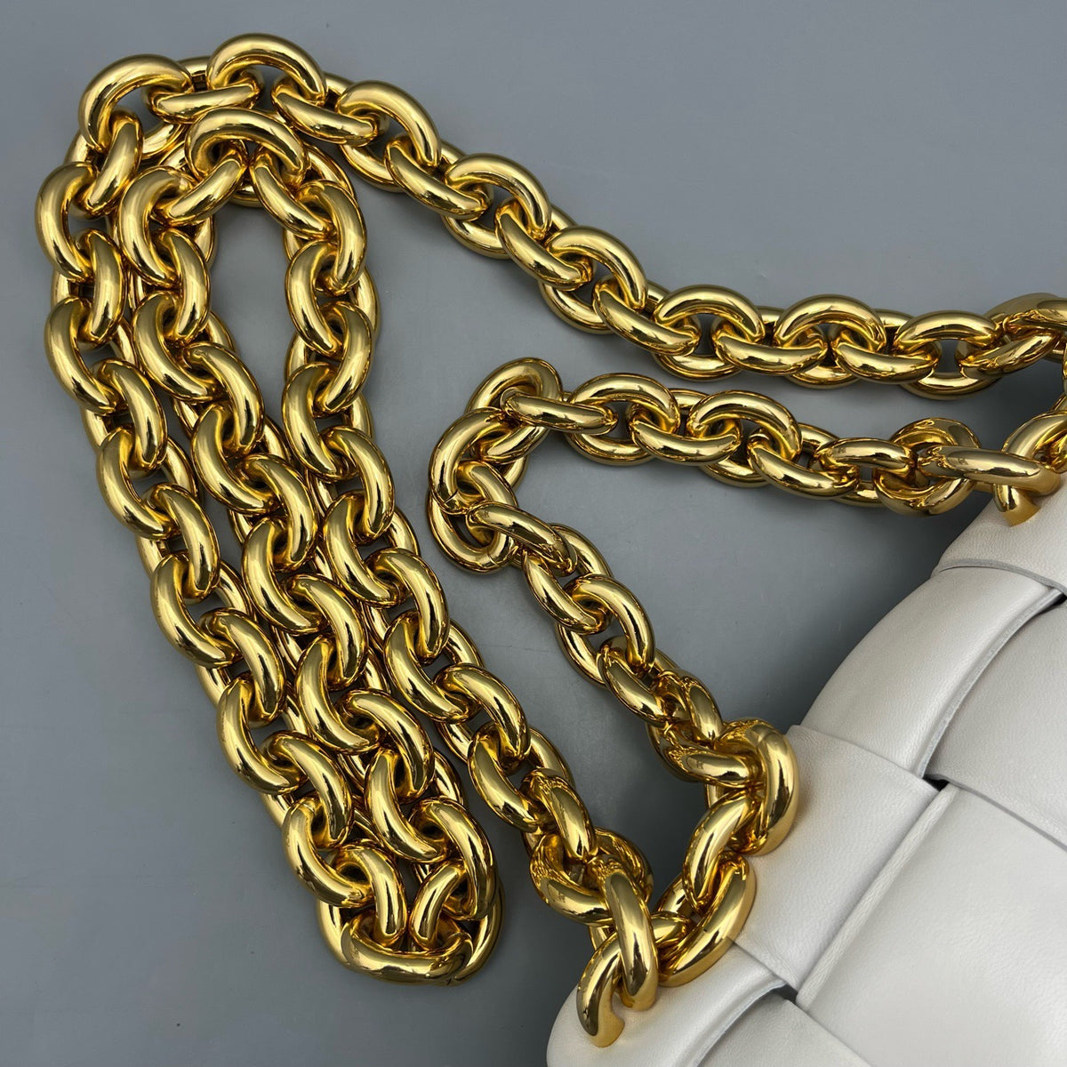 Bottega Veneta - Chain Cassette - Leather - White