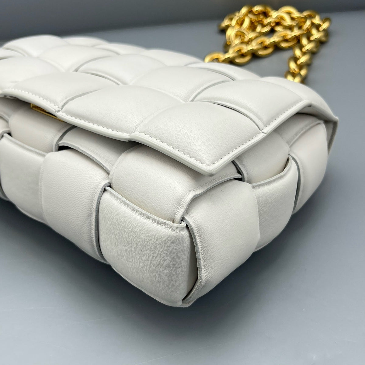 Bottega Veneta - Chain Cassette - Leather - White