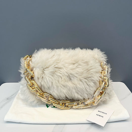 Bottega Veneta - Chain Pouch - Fur - Shearling - White - (Medium)