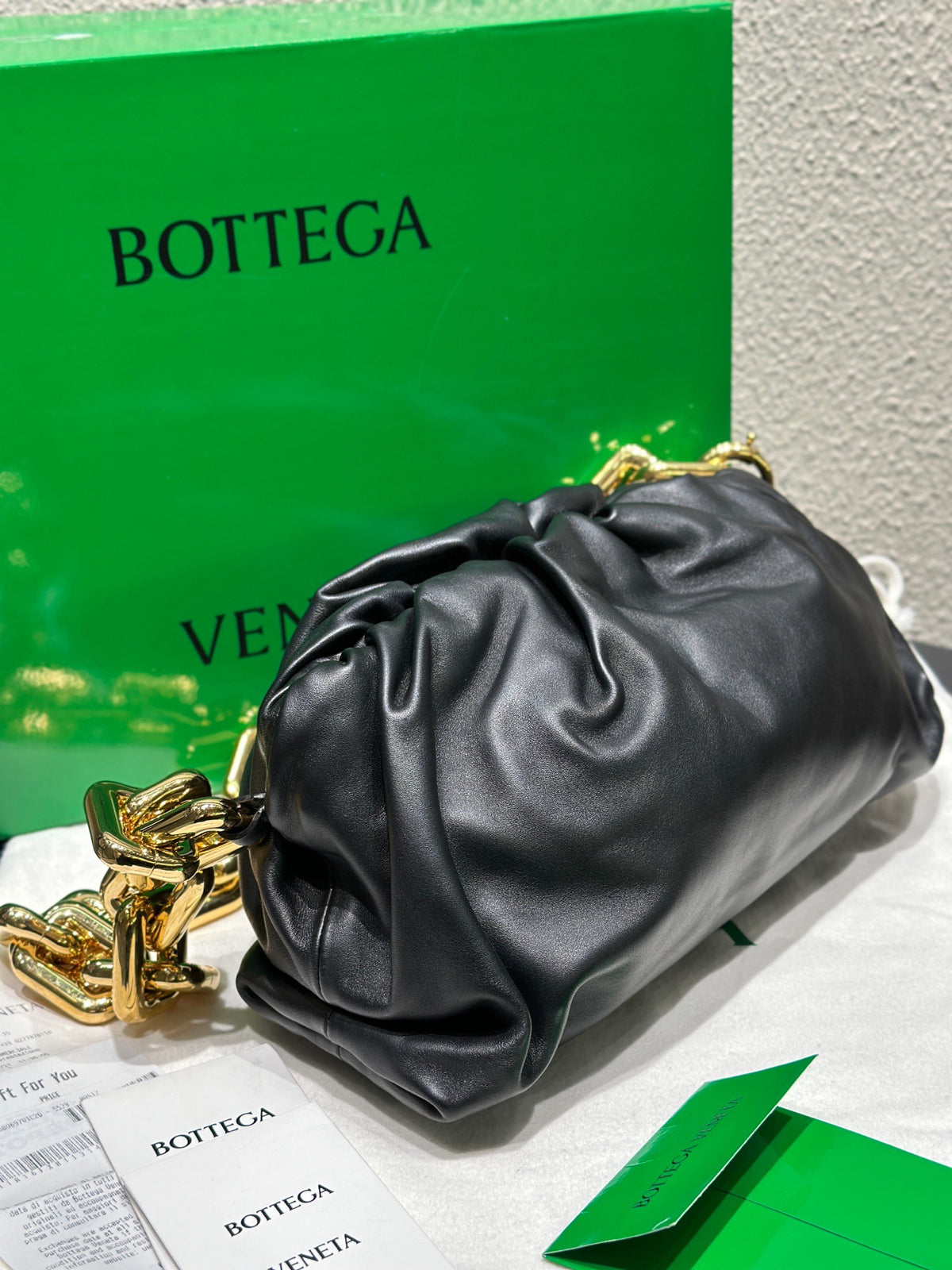 Bottega Veneta - Chain Pouch - Leather - Black