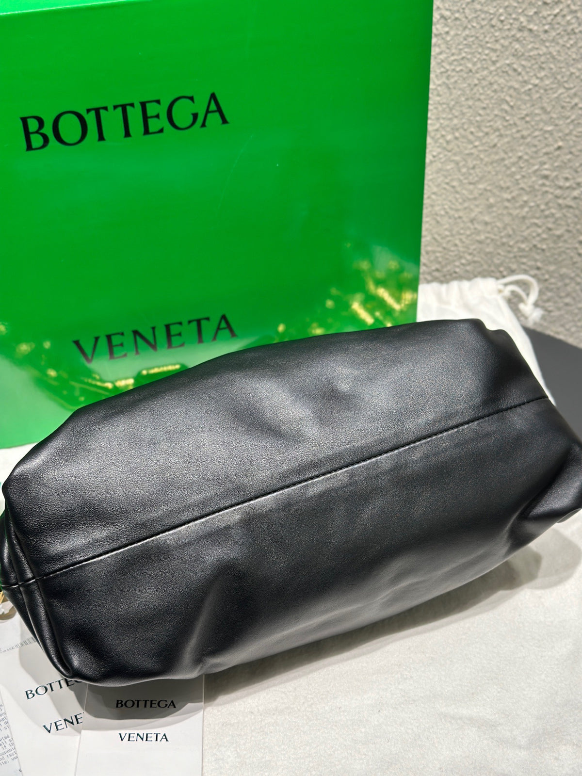 Bottega Veneta - Chain Pouch - Leather - Black