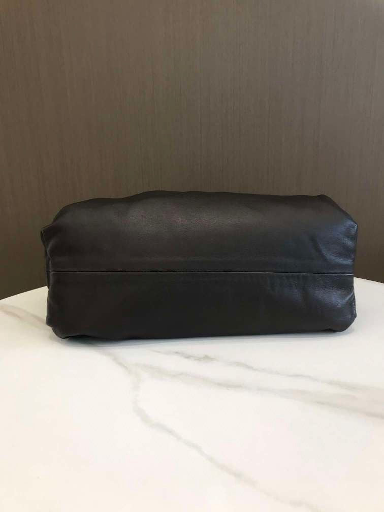 Bottega Veneta - Chain Pouch - Leather - Brown - (Large)